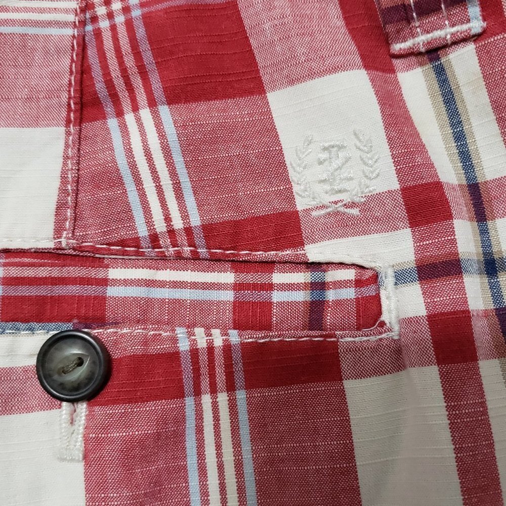 Izod Short - Picture 3 of 6